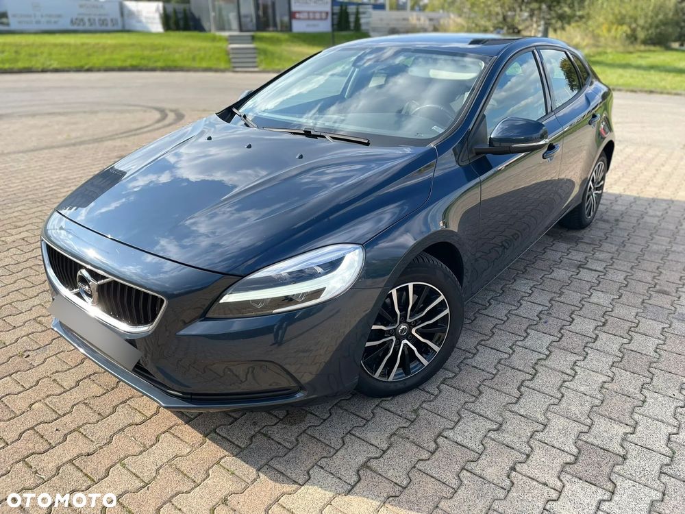 Volvo V40 T2 Drive-E Momentum - 1