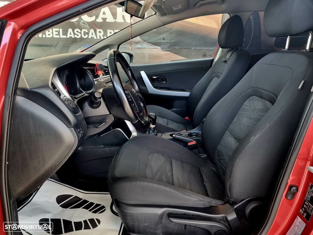 Kia Ceed 1.4 CRDi Nav Line - 16