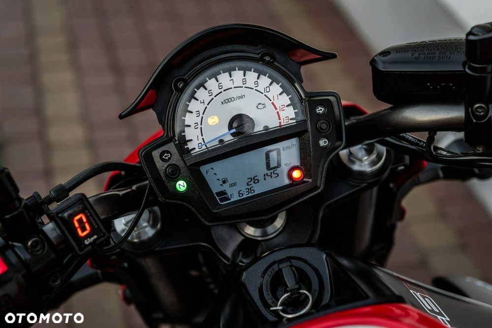 Kawasaki ER - 7