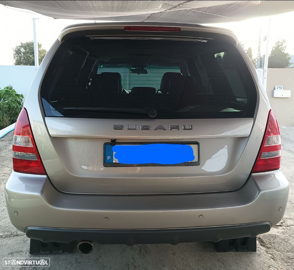 Subaru Forester 2.0 T XT - 6