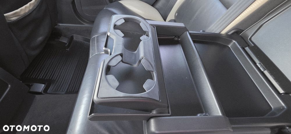 Volvo XC 60 D4 RDesign - 25