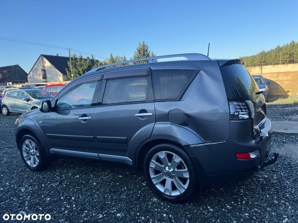 Mitsubishi Outlander 2008 photo 4