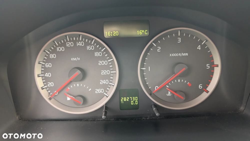 Volvo V50 - 9