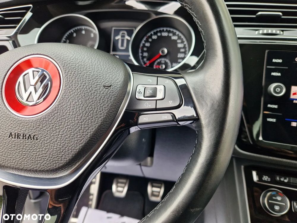 Volkswagen Touran 1.4 TSI (BlueMotion Technology) SOUND - 32