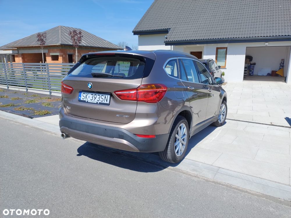 BMW X1 sDrive18i - 5