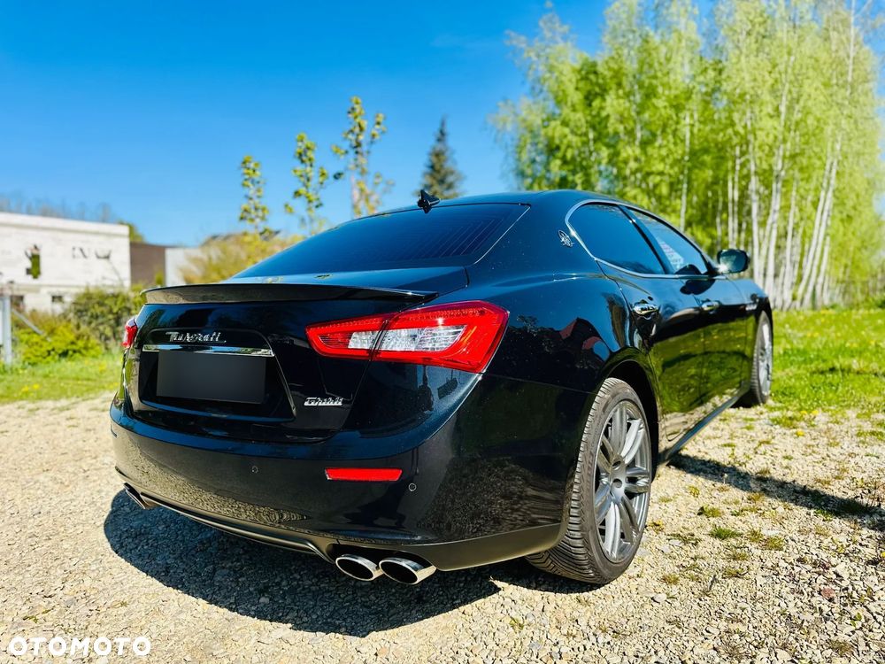 Maserati Ghibli GranSport - 10