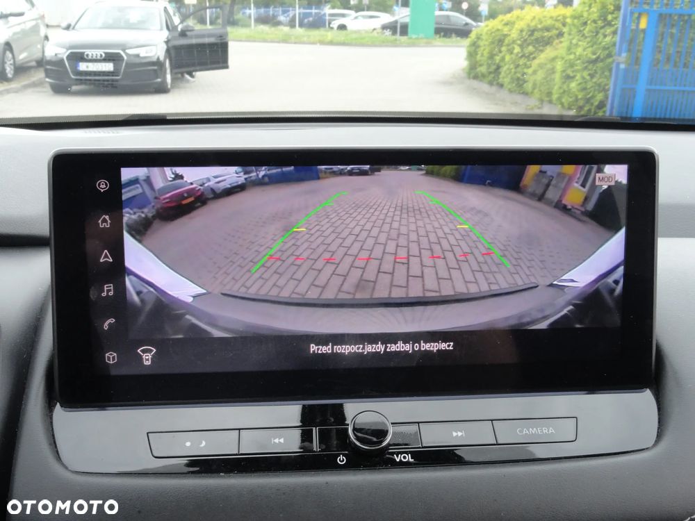Nissan Qashqai 1.3 DIG-T MHEV Xtronic N-Connecta - 22