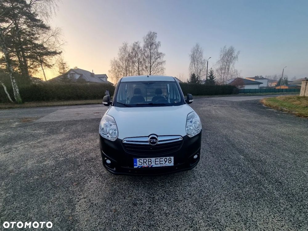 Opel Combo - 17