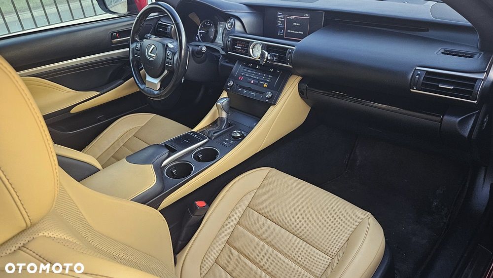 Lexus RC 200t / 300 Prestige - 18