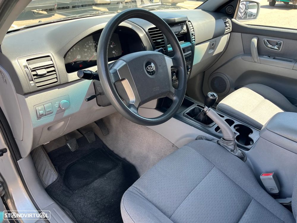 Kia Sorento 2.5 CRDi EX Confort - 11