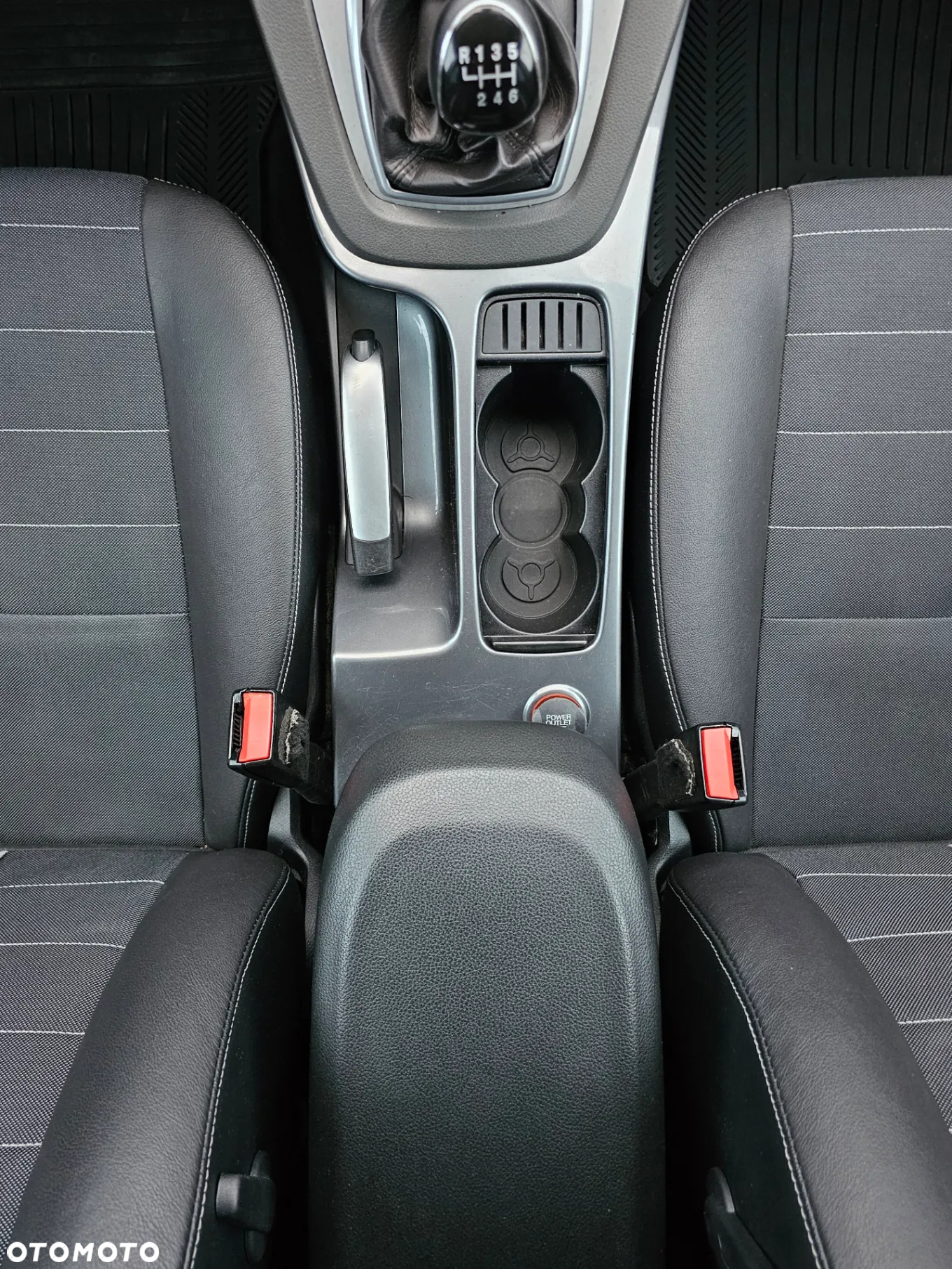 Ford Kuga 2.0 TDCi 4x4 Titanium - 19