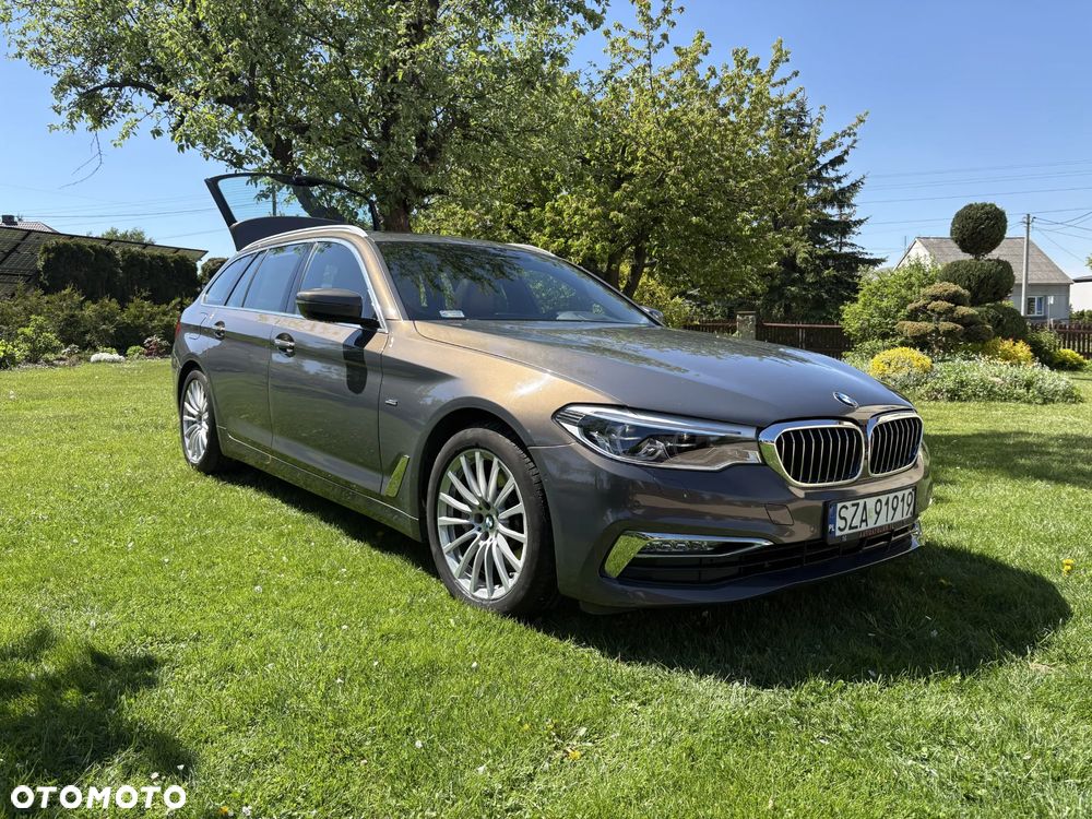 BMW Seria 5 530i xDrive Luxury Line - 2