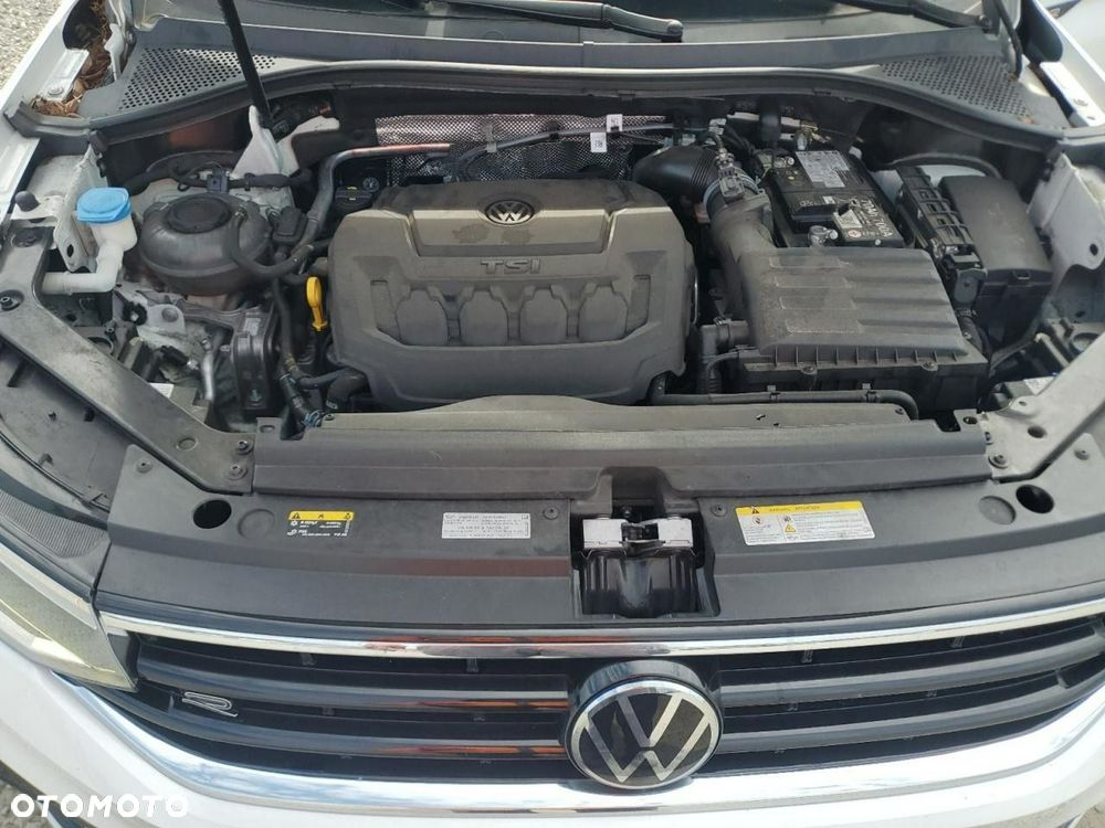 Volkswagen Tiguan - 11