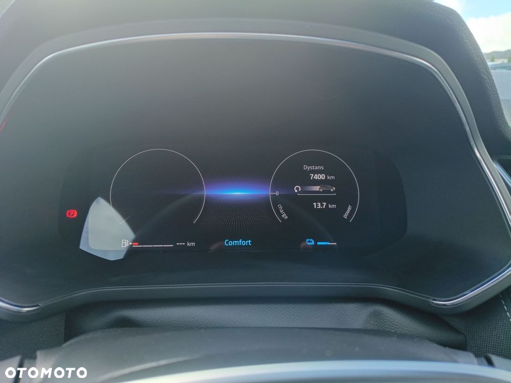Renault Captur - 22