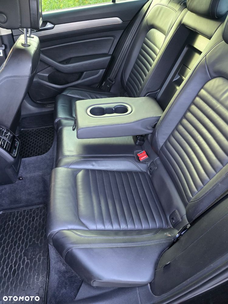 Volkswagen Passat 2.0 TSI BMT Highline DSG - 16