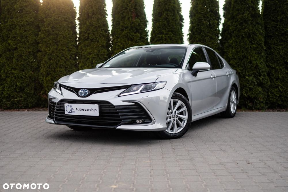 Toyota Camry 2.5 Hybrid Comfort CVT - 2
