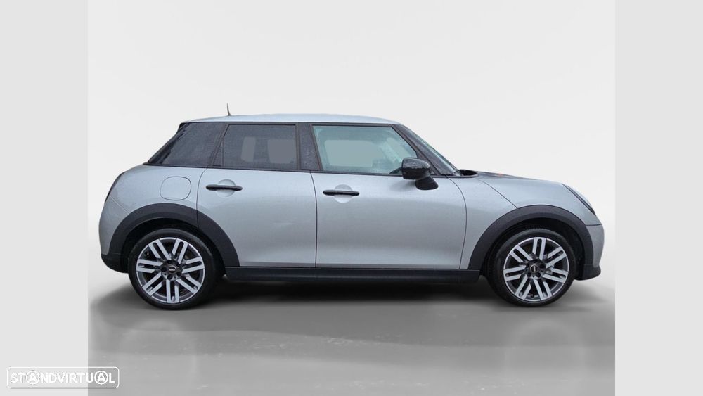 MINI 5 Portas Cooper C Classic M - 9
