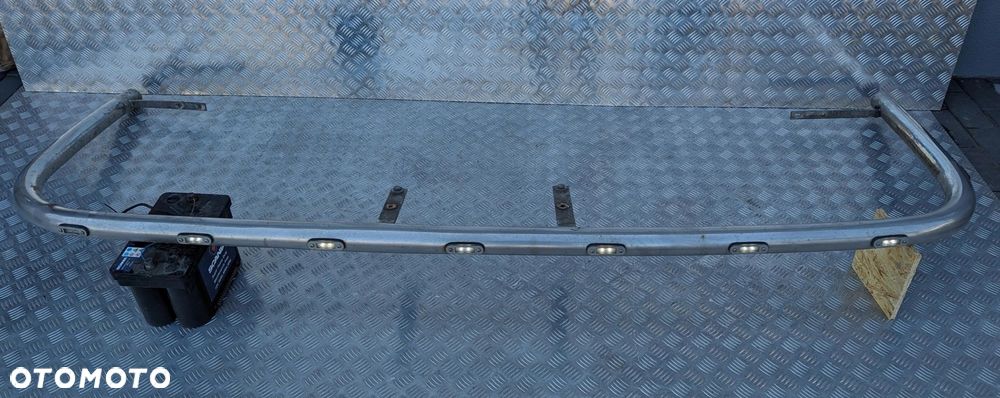 RURA OZDOBNA ZDERZAKA SCANIA - 1