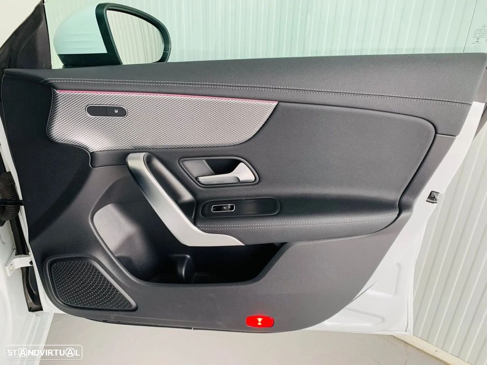 Mercedes-Benz CLA 180 d Progressive - 47