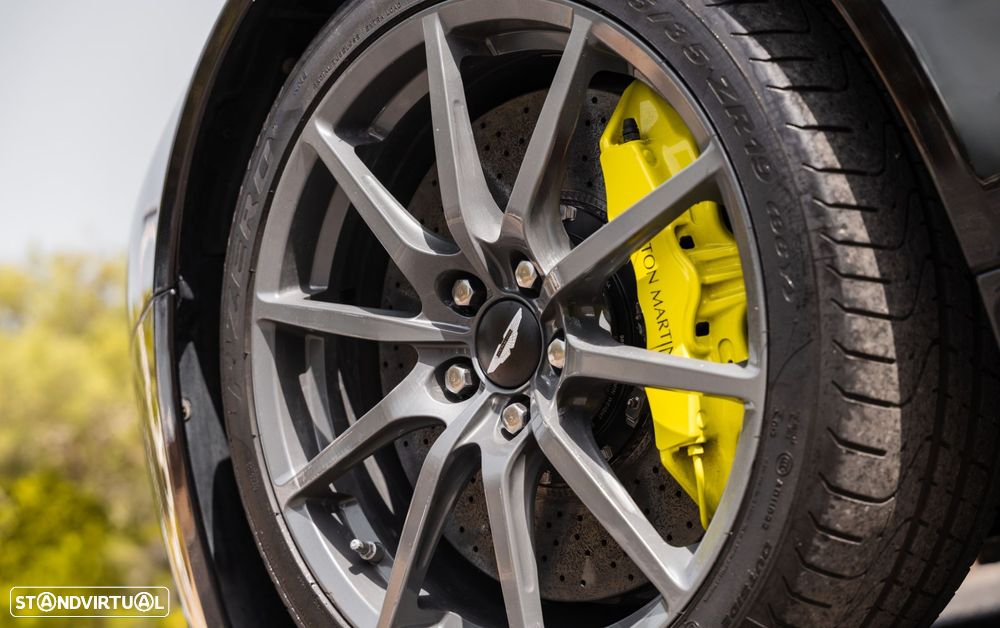 Aston Martin Vantage Coupe V12 S Sportshift 3 - 18