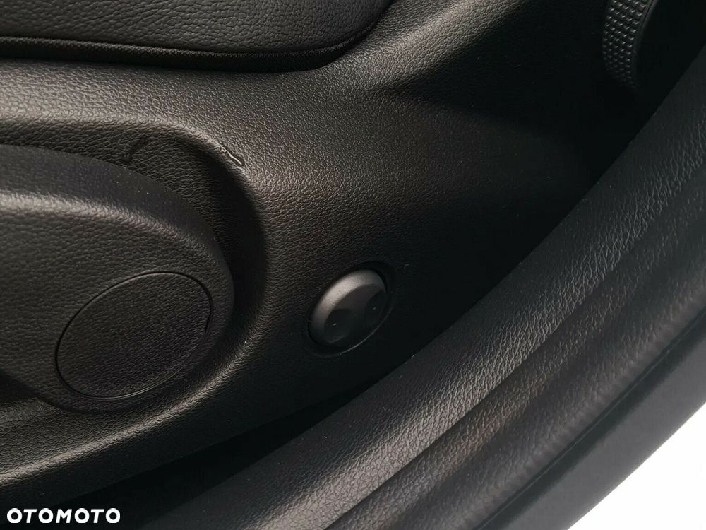 Kia XCeed 1.6 T-GDI Business Line DCT - 15