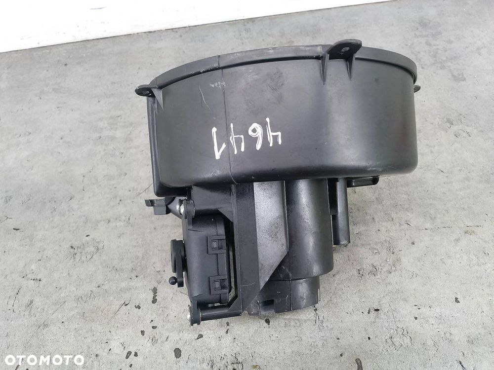 WENTYLATOR NAWIEWU, DMUCHAWA OPEL ASTRA G BERTONE 9000348 BEHR 04322 2.2 - 6