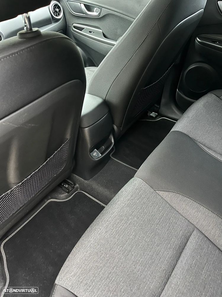 Hyundai Kauai Business - 10