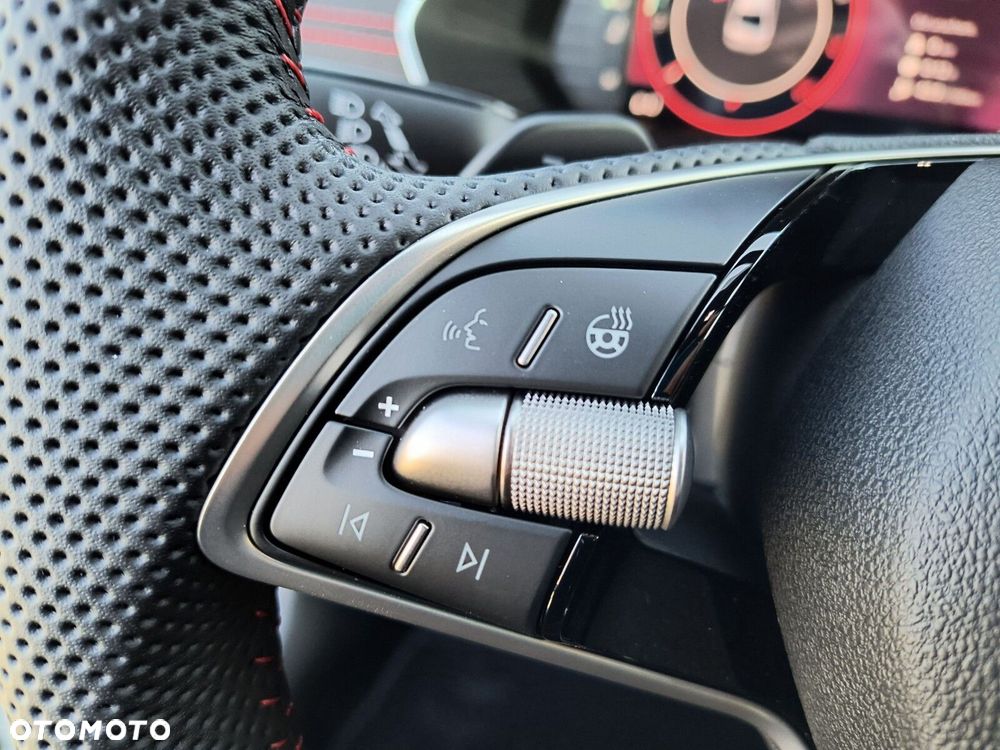 Skoda Octavia 2.0 TSI RS DSG - 29