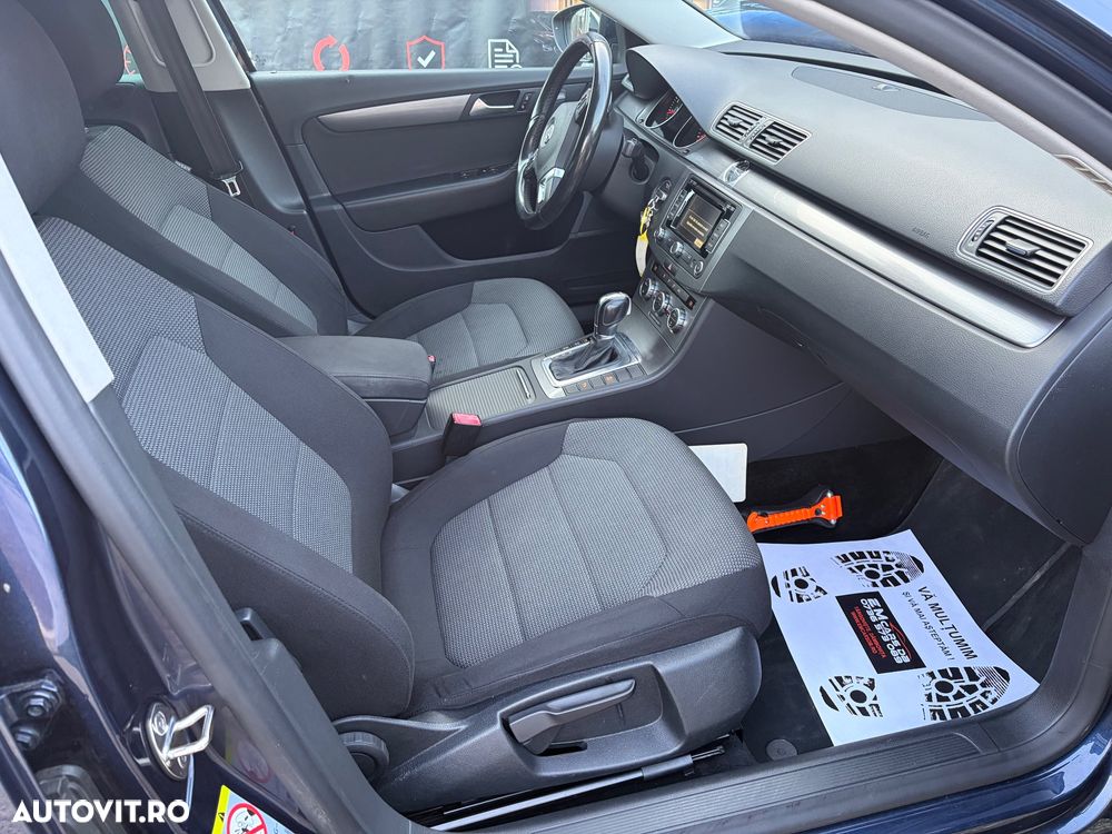 Volkswagen Passat - 13