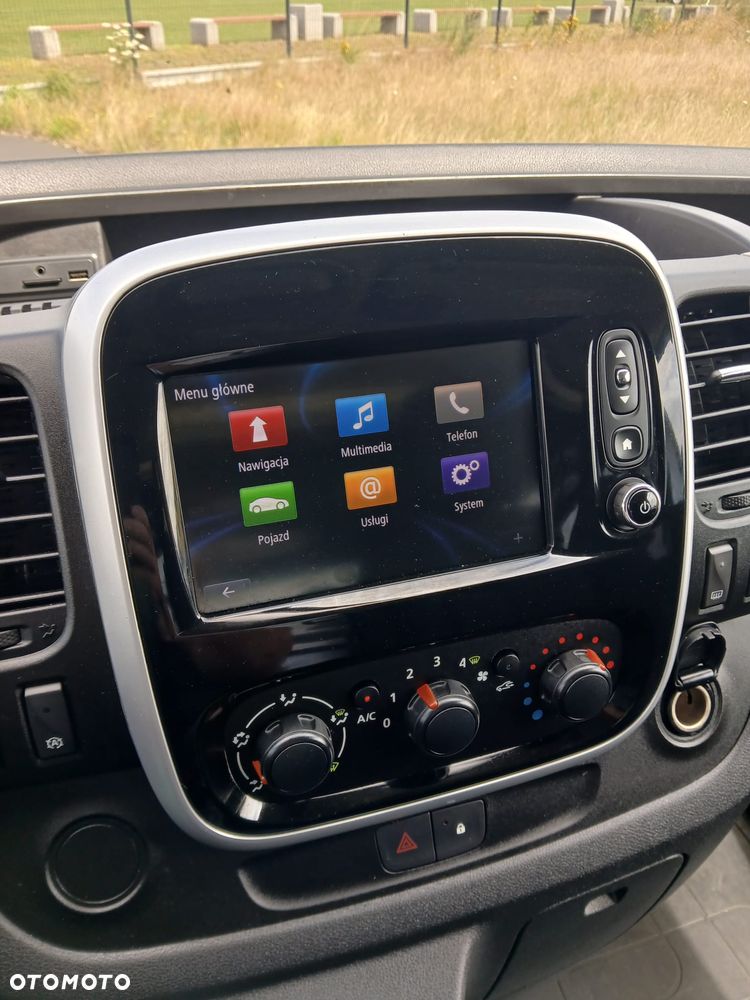 Renault Trafic - 17
