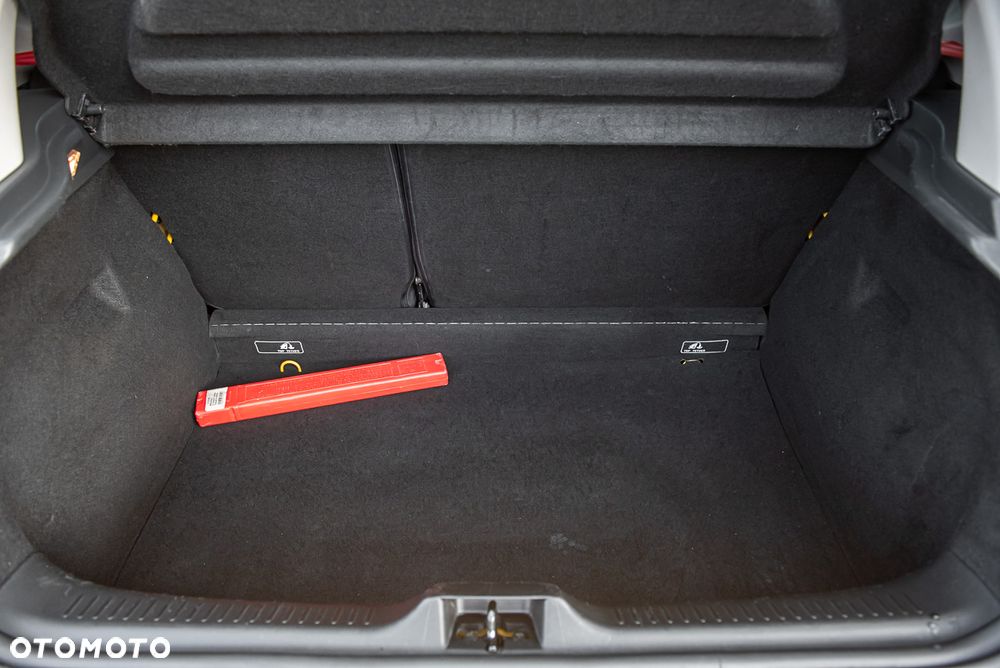 Renault Clio TCe 200 EDC Sport - 17