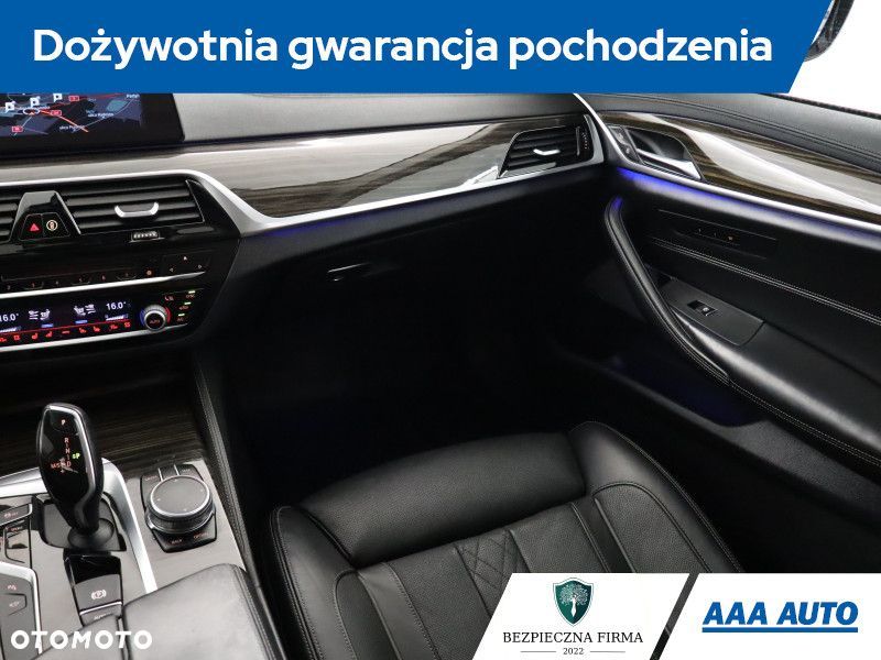BMW Seria 5 - 10