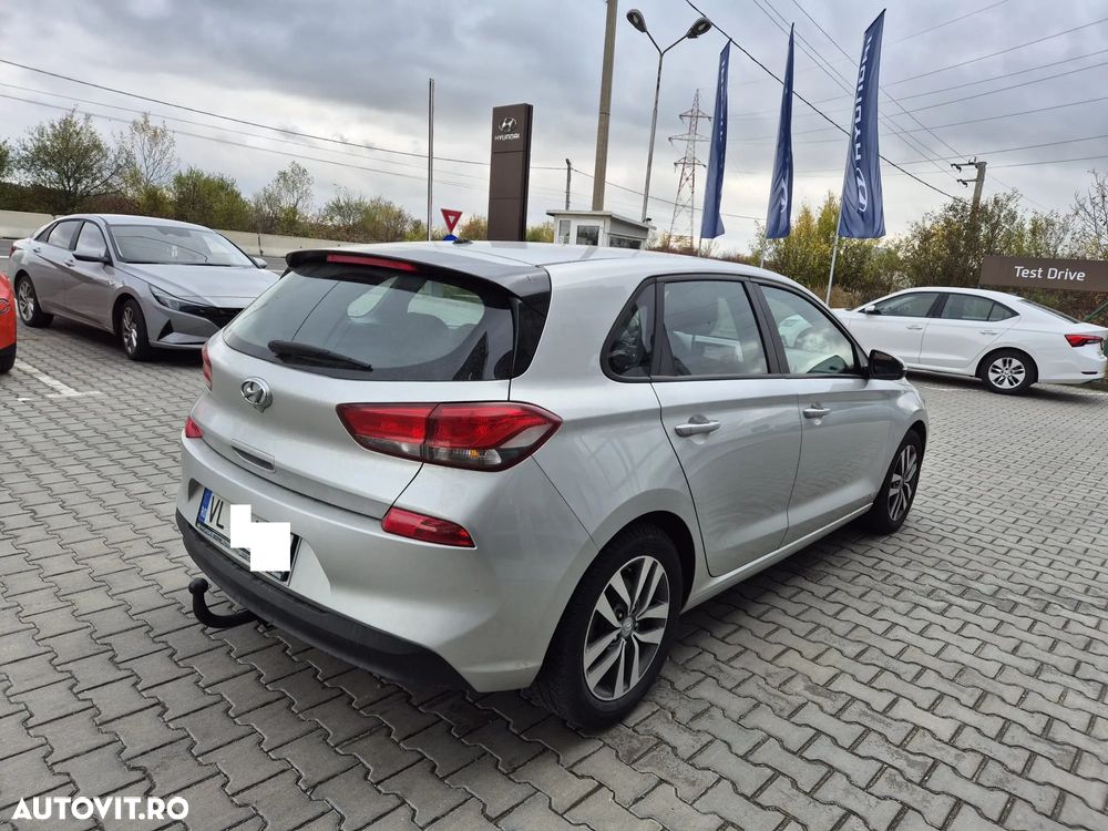 Hyundai i30 1.0 T-GDI 120CP 5DR M/T Launch Edition Highway - 10