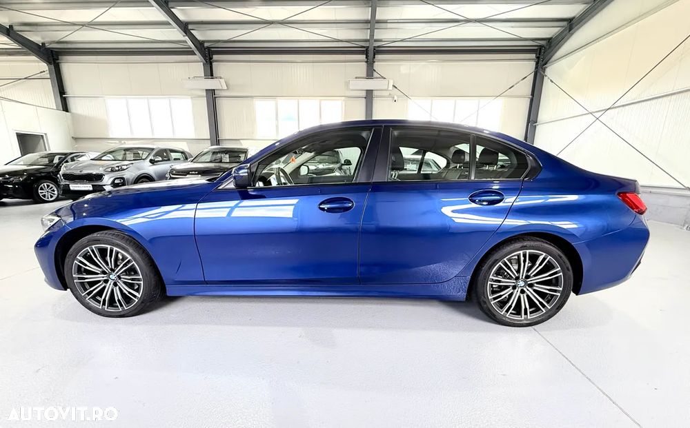 BMW Seria 3 320d xDrive Aut. - 16