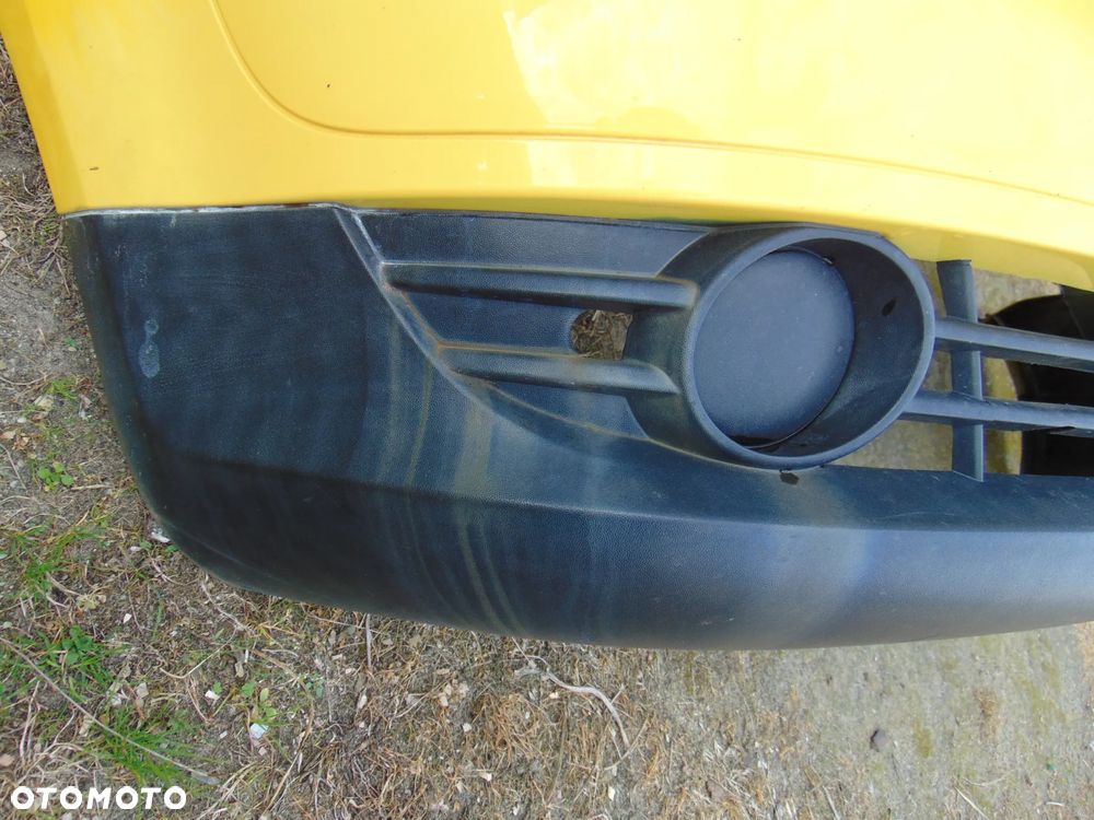 Zderzak przedni przód żółty VW Volkswagen Fox 05-11r - 12