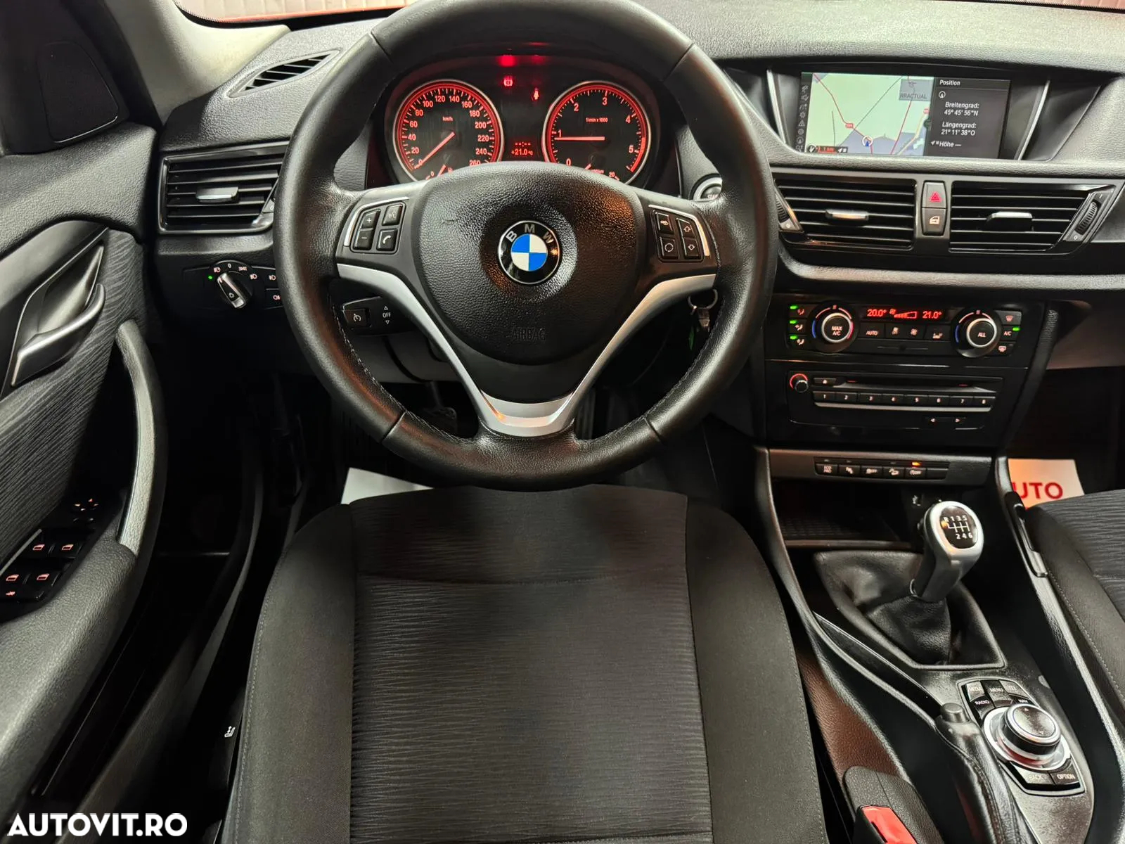 BMW X1 - 8