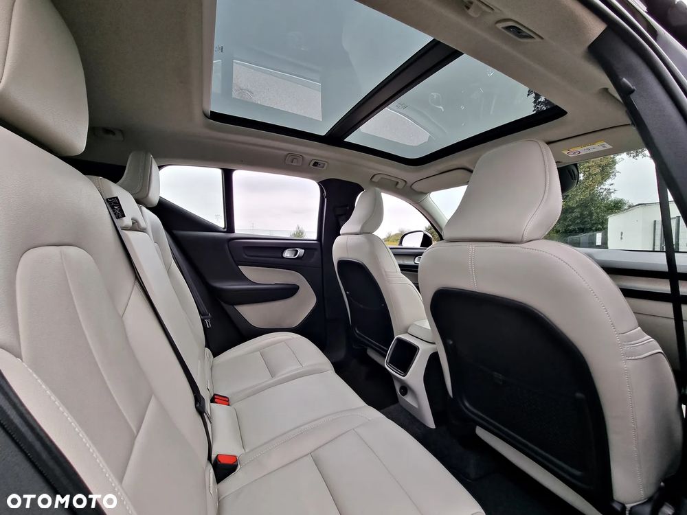 Volvo XC 40 D3 SCR Inscription - 19