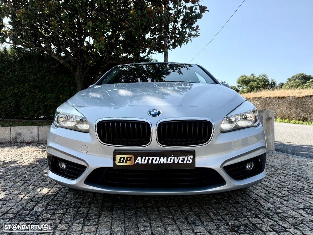 BMW 218 Active Tourer d Line Sport - 12