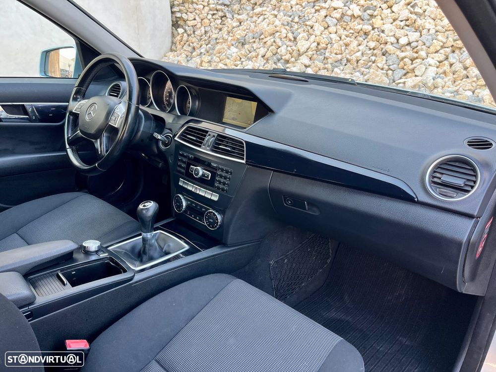 Mercedes-Benz C 180 CDi Elegance BE - 17