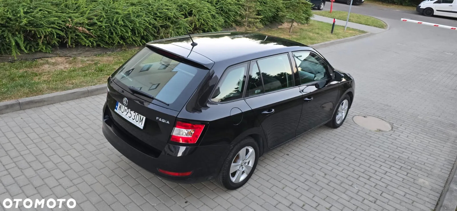 Skoda Fabia 1.0 Ambition - 10