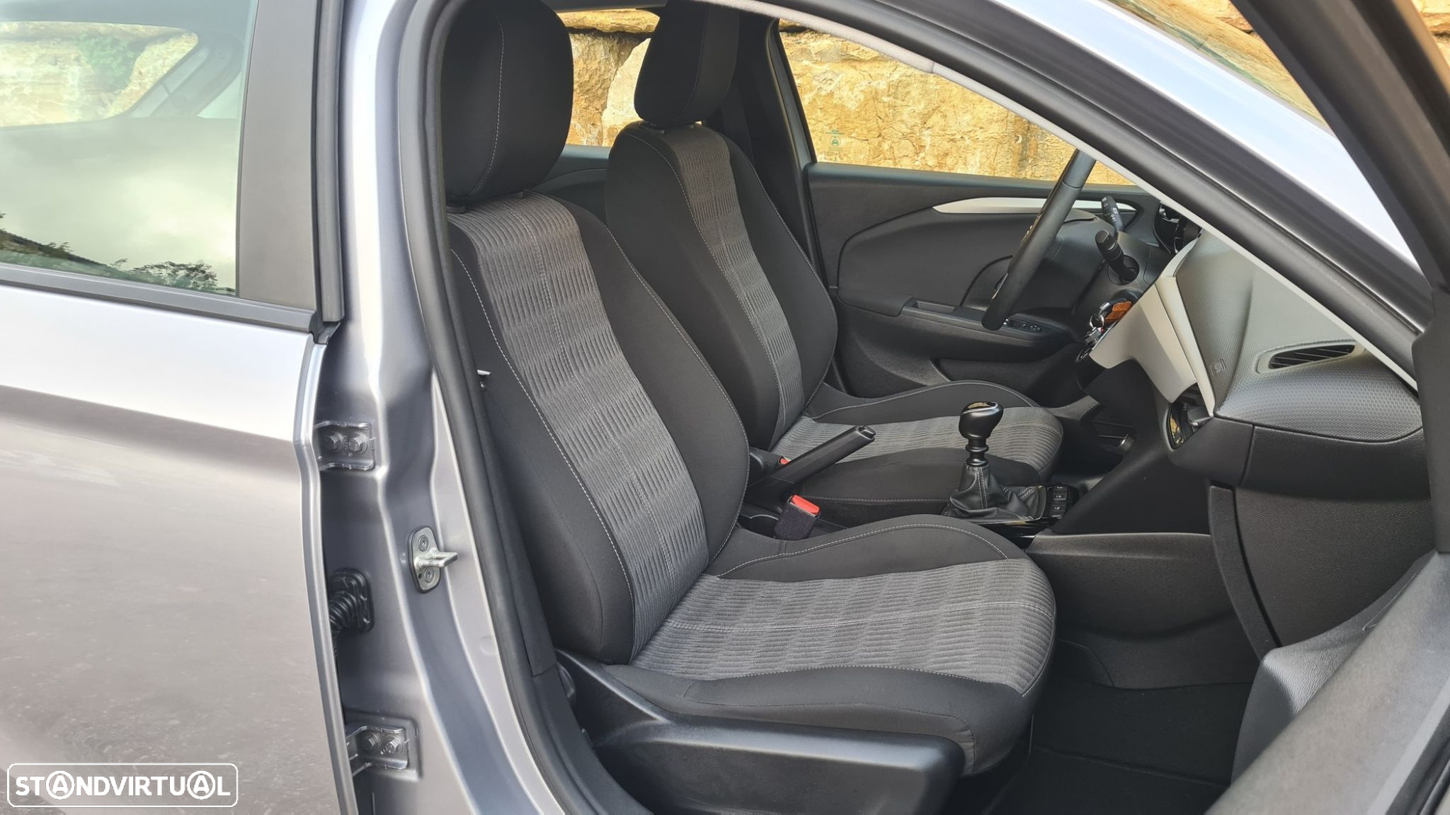 Opel Corsa 1.5 D Business Edition - 43
