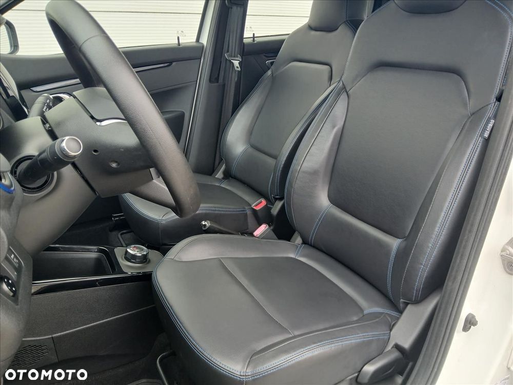 Dacia Spring 27.4kWh Business - 11