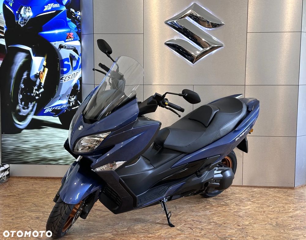 Suzuki Burgman - 8