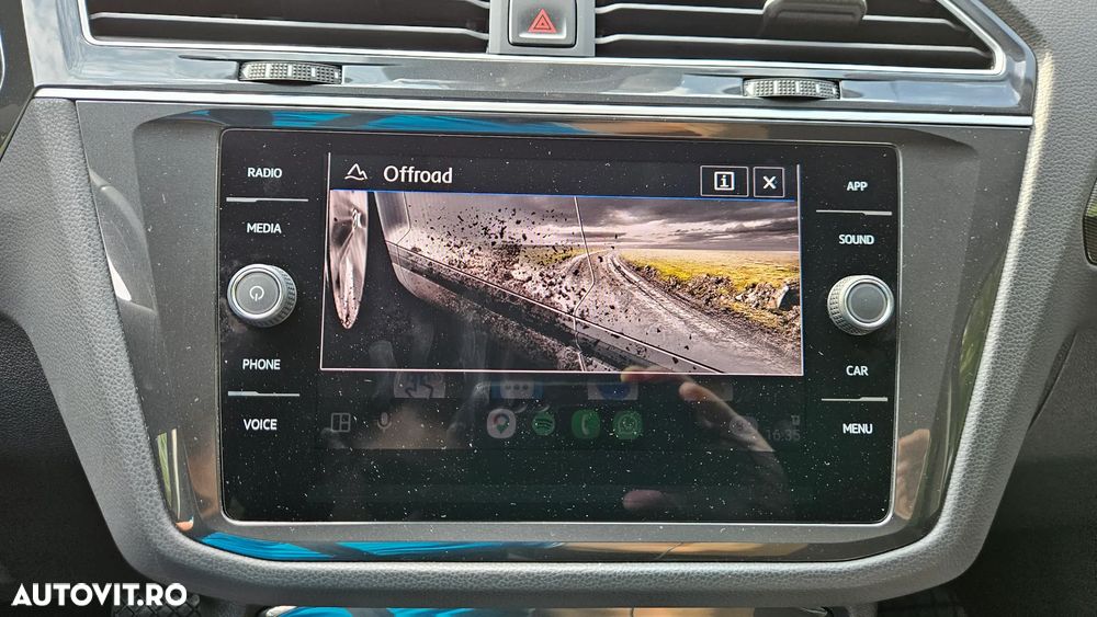 Volkswagen Tiguan 2.0 TSI 4Mot DSG R-Line - 23