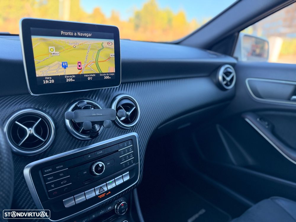 Mercedes-Benz A 180 CDI AMG Line - 4