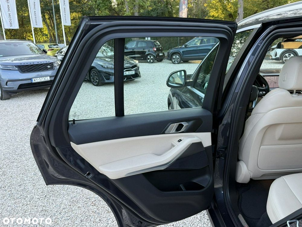 BMW X5 - 19