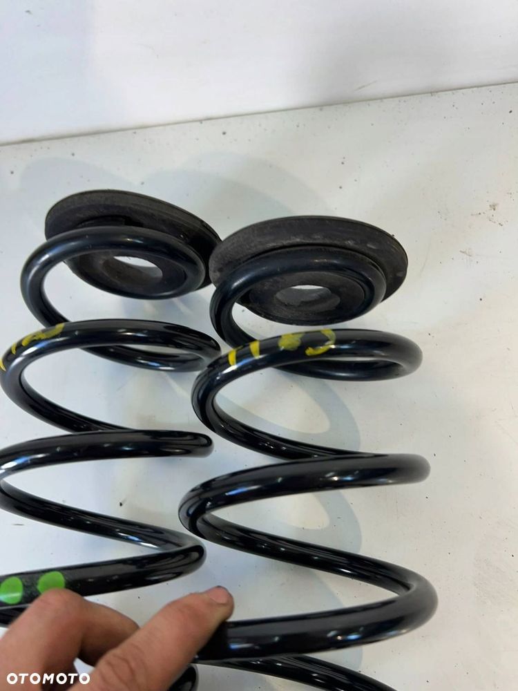 Sprężyna tylna Audi TT TTS Mk2 2014 Komplet - 2