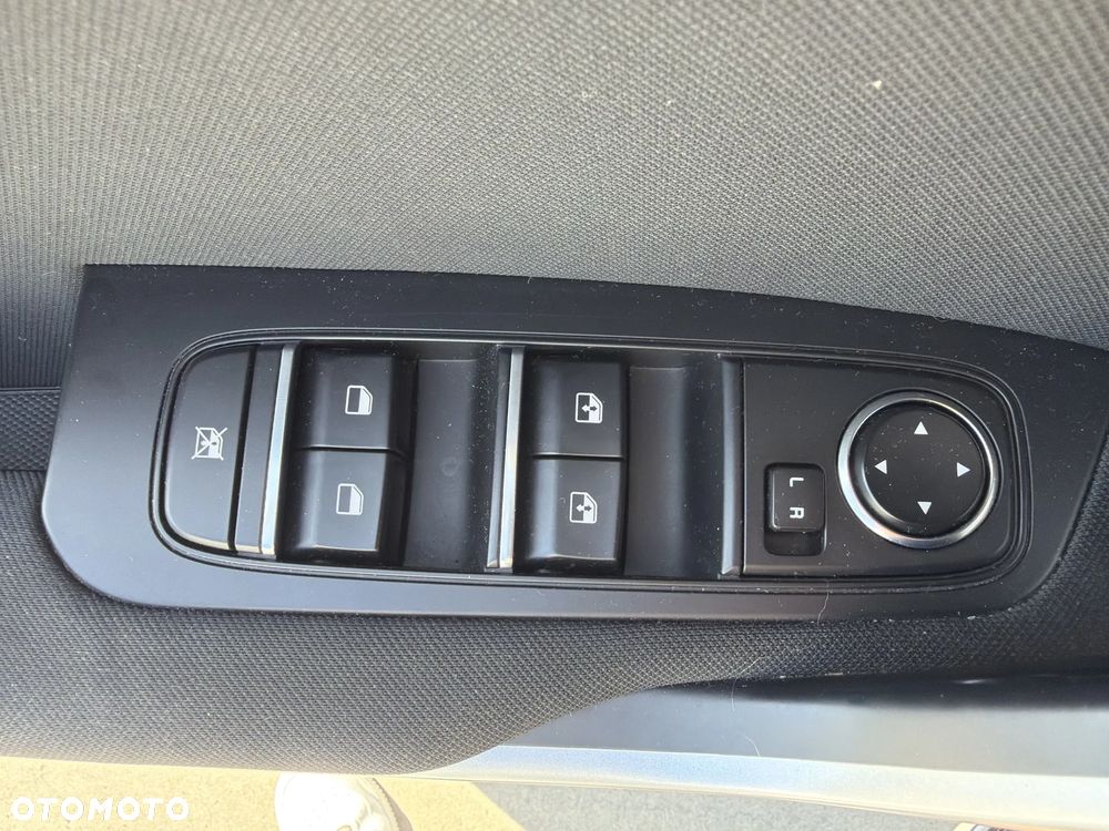 Kia XCeed 1.5 T-GDI M - 21