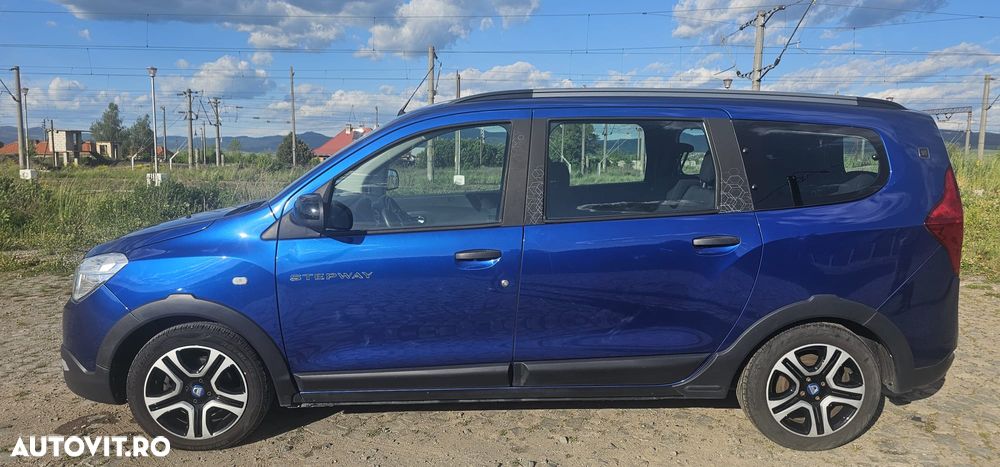 Dacia Lodgy TCe 130 GPF Stepway - 8