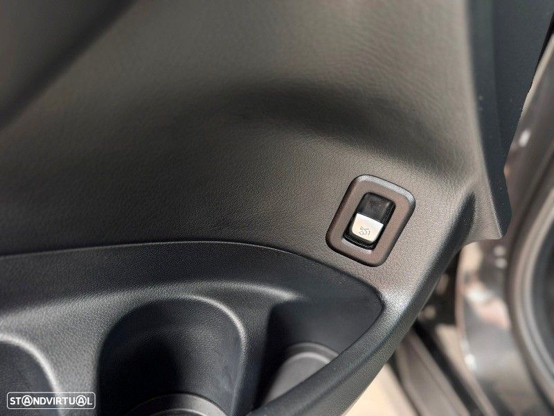 Mercedes-Benz GLC 300 - 18